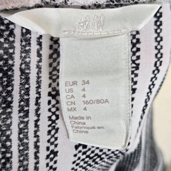 H & M Size 4 Black and White Striped Maxi Dress Elastic Waist Vneck Cap Sleeve - Picture 10 of 13